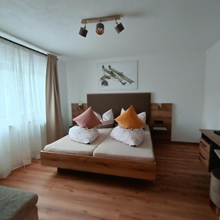 Haus Felix Leilighet Pettneu am Arlberg Eksteriør bilde